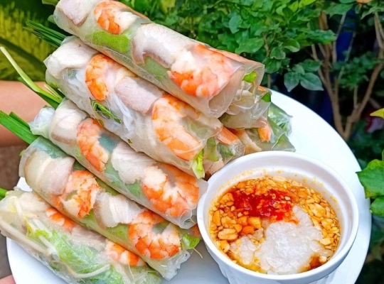 GỎI CUỐN TÔM THỊT